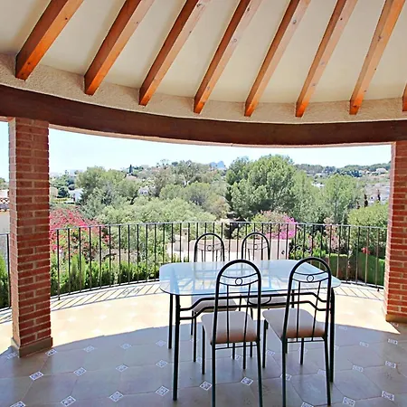 Emilia - With Ocean View And Private Pool In Βίλα